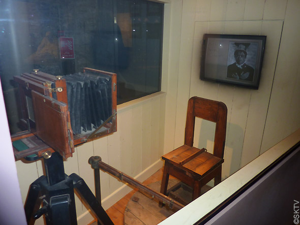 Kilmainham Gaol : mug shot studio