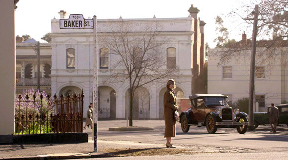 Miss Fisher enquête : Baker Street à Melbourne !