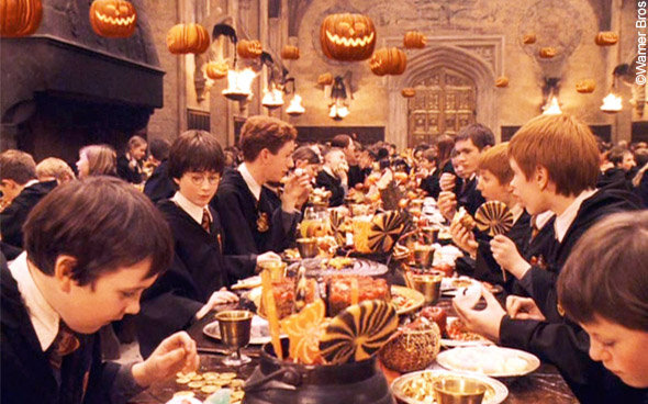 Recettes Harry Potter : vue du banquet d'Halloween à Poudlard