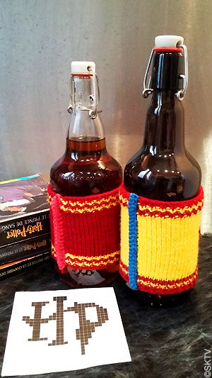 Butterbeer cosy : les finitions contrastantes au crochet